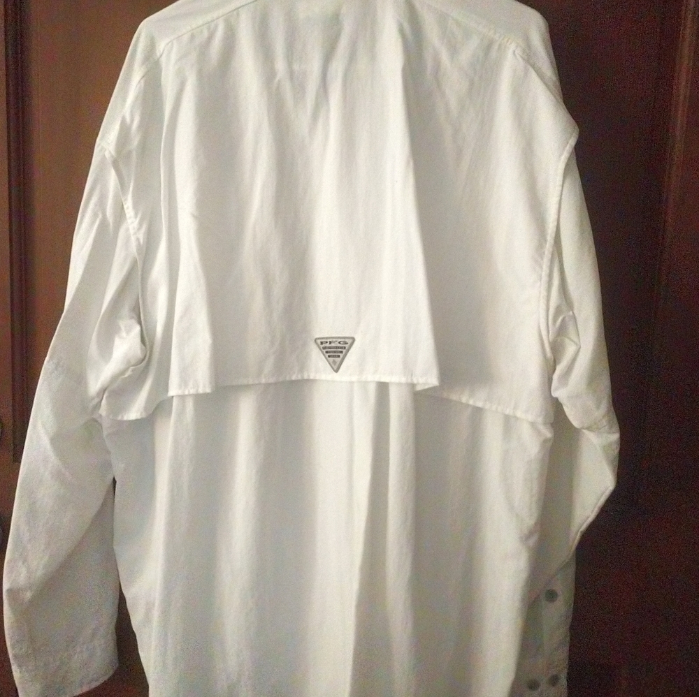 Columbia Collared Shirt - Picture 2 of 4